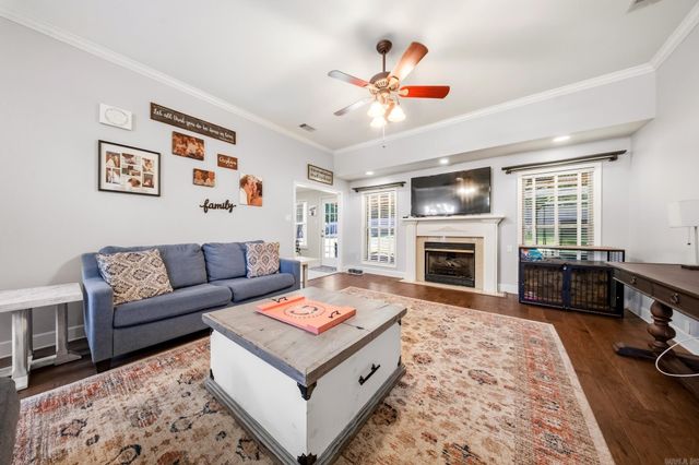 43 Magness Creek Dr, Cabot, AR 72023