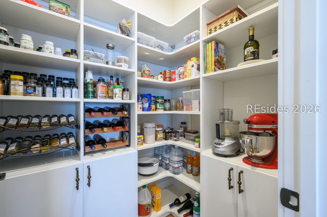 1607 Laurel Oak Ave, Hardeeville, SC 29927