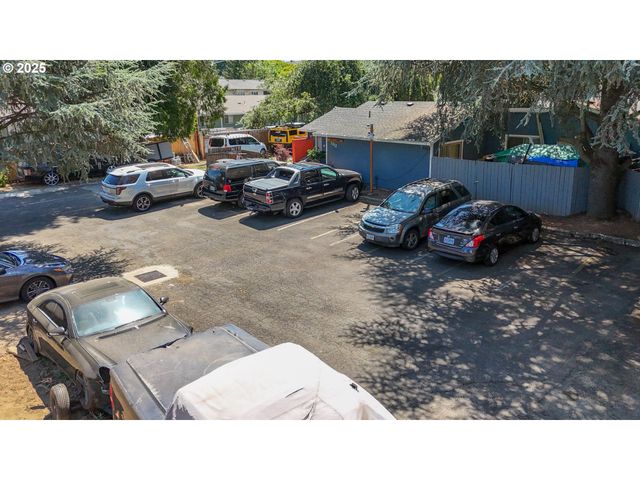 1112 E MAIN St, Hillsboro, OR 97123