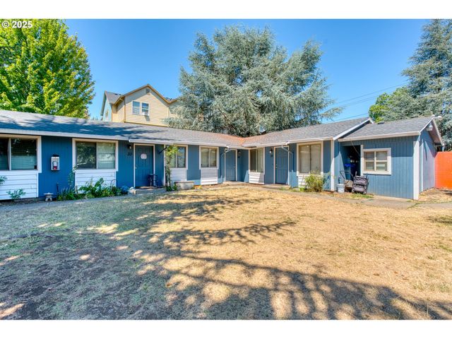 1112 E MAIN St, Hillsboro, OR 97123