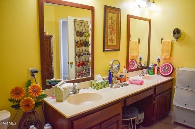 510 Colonial Road Unit 3rd, Rogersville, TN 37857