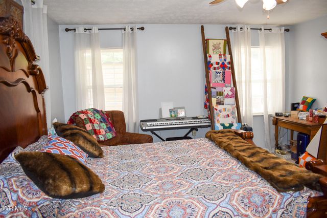 510 Colonial Road Unit 3rd, Rogersville, TN 37857