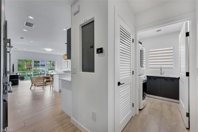 860 Partridge CT, Marco Island, FL 34145