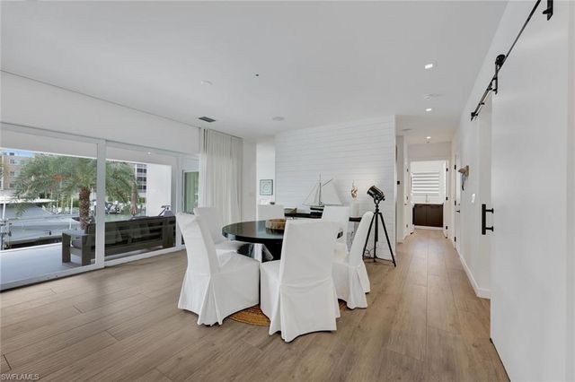 860 Partridge CT, Marco Island, FL 34145