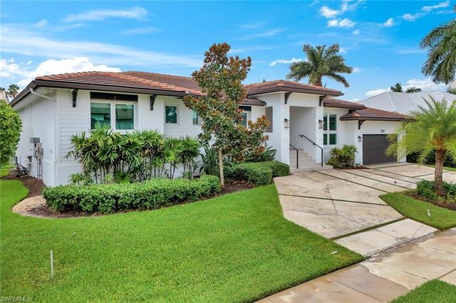 860 Partridge CT, Marco Island, FL 34145