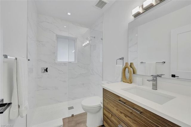 860 Partridge CT, Marco Island, FL 34145