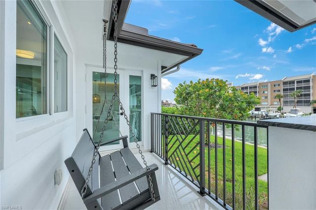 860 Partridge CT, Marco Island, FL 34145