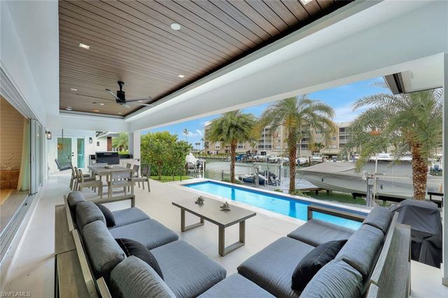 860 Partridge CT, Marco Island, FL 34145