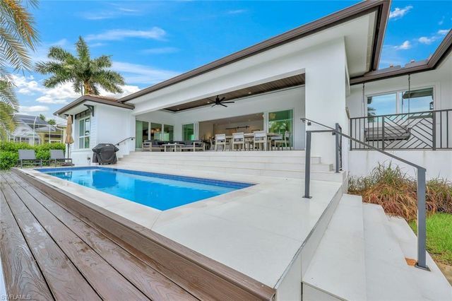 860 Partridge CT, Marco Island, FL 34145
