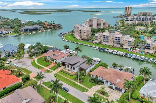 860 Partridge CT, Marco Island, FL 34145