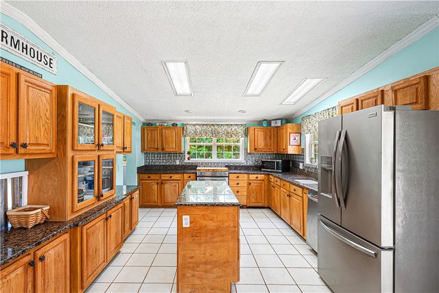 1320 Highway 182 Highway, Fair Play, SC 29643