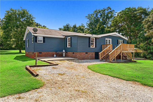 1320 Highway 182 Highway, Fair Play, SC 29643