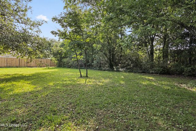 26 E 52nd Street, Gulfport, MS 39507