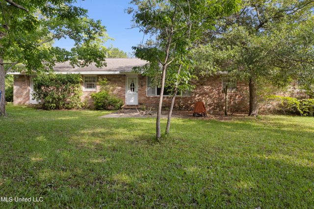 26 E 52nd Street, Gulfport, MS 39507