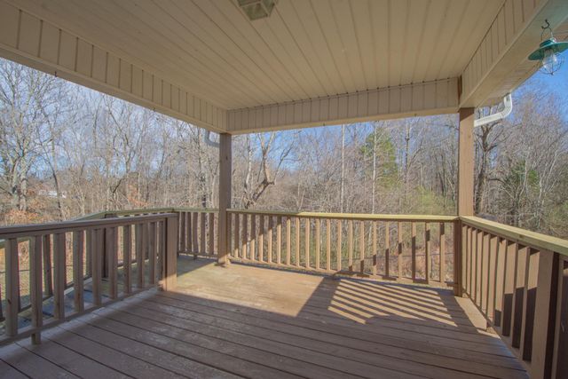 1149 Oak Grove Rd, Goodspring, TN 38460