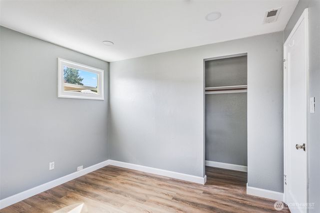 4709 101st Street SW, Lakewood, WA 98499