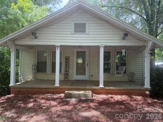 3880 Love Road, Claremont, NC 28610