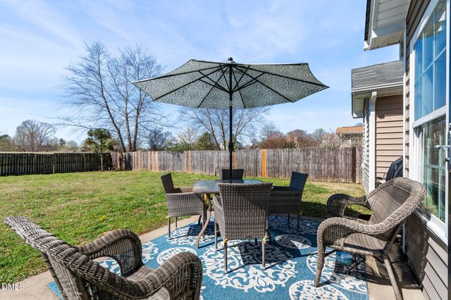 414 Branchmoor Court, Fuquay Varina, NC 27526