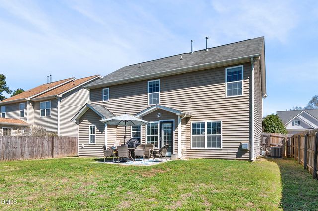 414 Branchmoor Court, Fuquay Varina, NC 27526