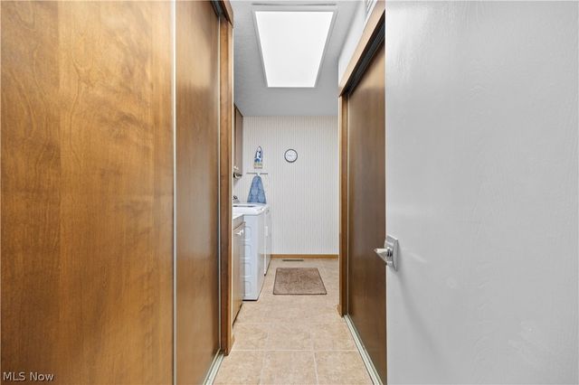 33112 Cedar Branch Circle, North Ridgeville, OH 44039