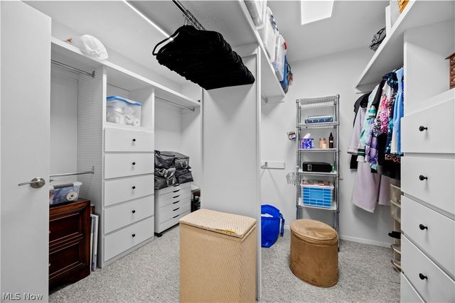 33112 Cedar Branch Circle, North Ridgeville, OH 44039