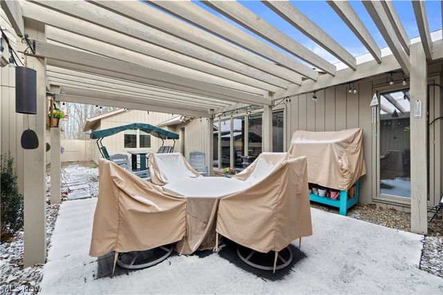 33112 Cedar Branch Circle, North Ridgeville, OH 44039