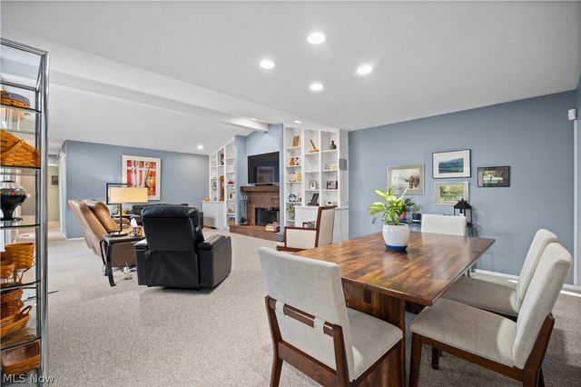 33112 Cedar Branch Circle, North Ridgeville, OH 44039