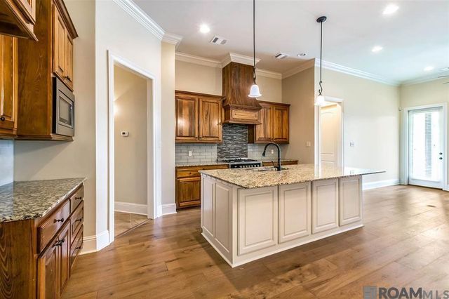 12186 Deventer Dr, Geismar, LA 70734