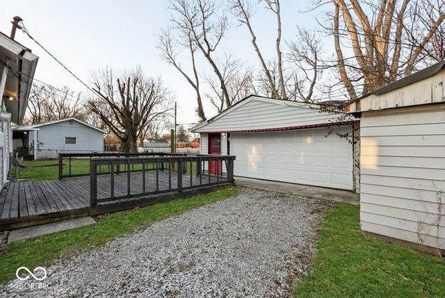 492 Carol Drive, Greenwood, IN 46143