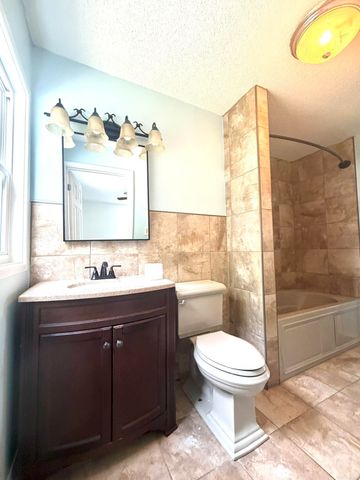 2708 Noble Drive, Jonesboro, AR 72401