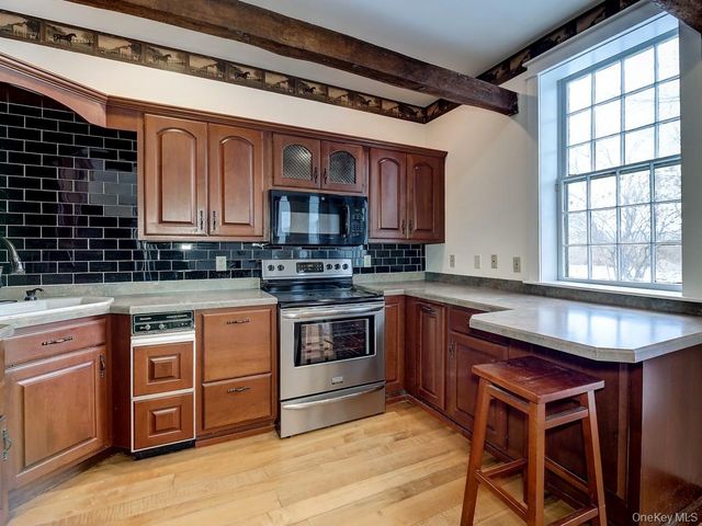 6 Bart Bull Road, Middletown, NY 10941