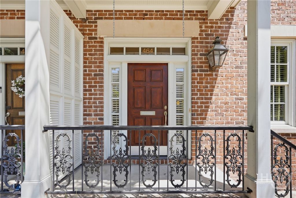 Image 5 of property listing at 464 Montgomery Street, Savannah, GA 31401
