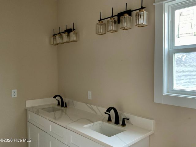 5605 E Yacht Drive, Oak Island, NC 28465