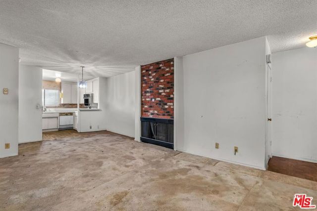 1730 Camden Avenue 207, Los Angeles, CA 90025