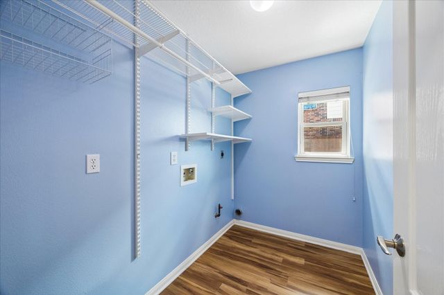 2110 Barrington Pointe Drive, League City, TX 77573