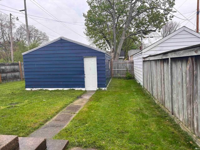 502 S 32nd Street, South Bend, IN 46615