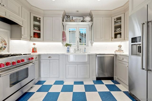 2254 Del Mar Heights Rd, Del Mar, CA 92014