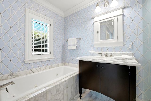 2254 Del Mar Heights Rd, Del Mar, CA 92014