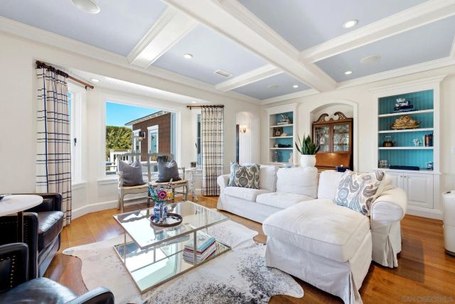 2254 Del Mar Heights Rd, Del Mar, CA 92014