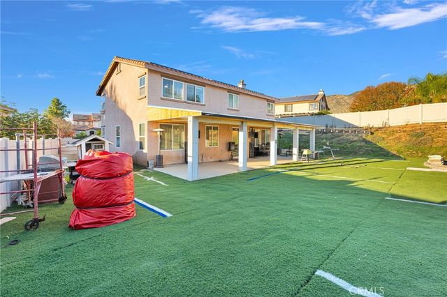 10180 Via Pescadero, Moreno Valley, CA 92557