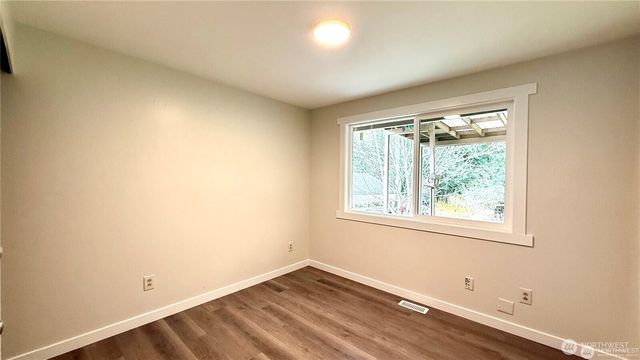 13676 197th Avenue SE, Renton, WA 98059