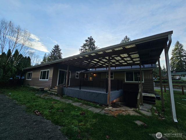 13676 197th Avenue SE, Renton, WA 98059