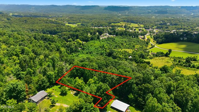 484 Carousel Pvt Drive, Kingsport, TN 37660