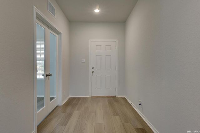152 Yale St, Seguin, TX 78155