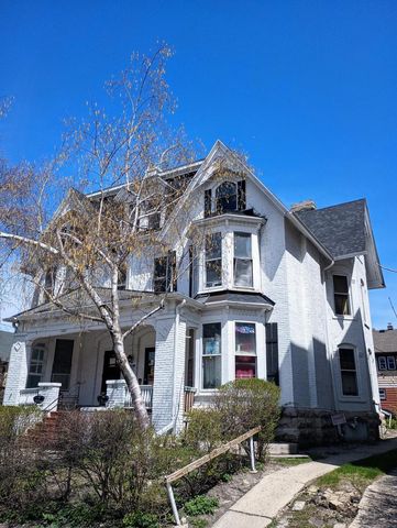 1502 E Royall PLACE #1504, Milwaukee, WI 53202