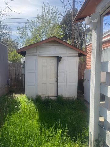 2237 Jewell Lane, SPC 19, Redding, CA 96001