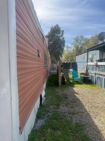 2237 Jewell Lane, SPC 19, Redding, CA 96001