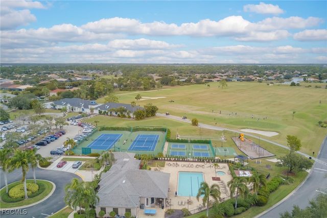 2226 Carnaby CT, Lehigh Acres, FL 33973