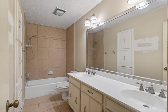 2422 Somersworth Drive, Shreveport, LA 71118