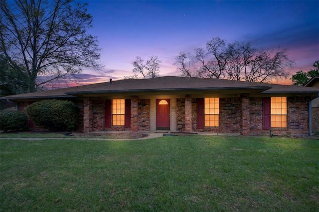 2422 Somersworth Drive, Shreveport, LA 71118